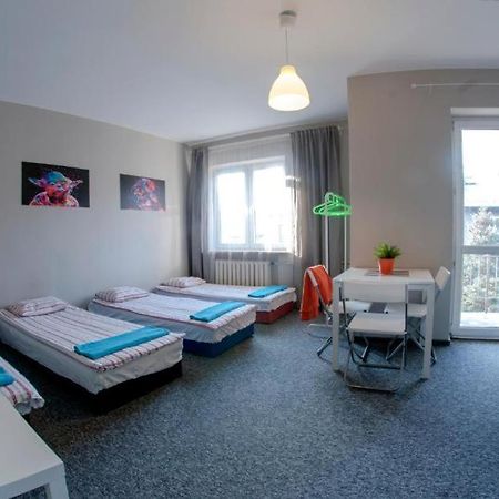 Place4Us Warsawa Bagian luar foto